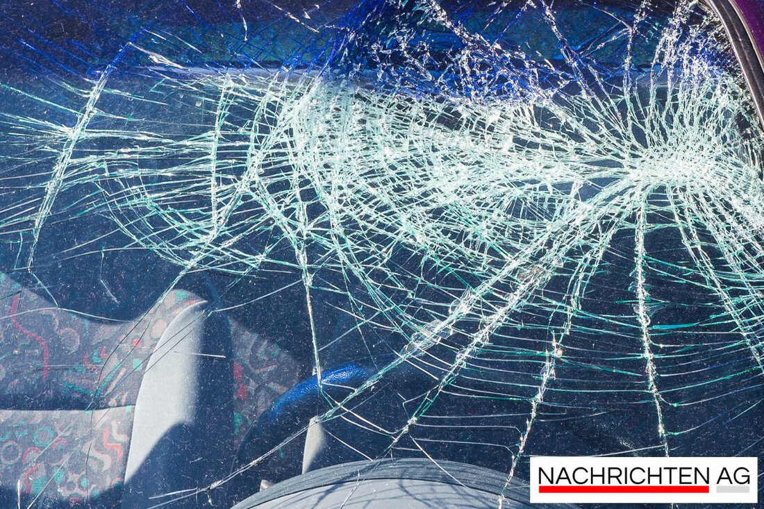 Bei einem Unfall am 14. Juni 2025 auf der L148 zwischen Wadern und Nunkirchen wurden ein Motorradfahrer schwer und ein Busfahrer leicht verletzt.